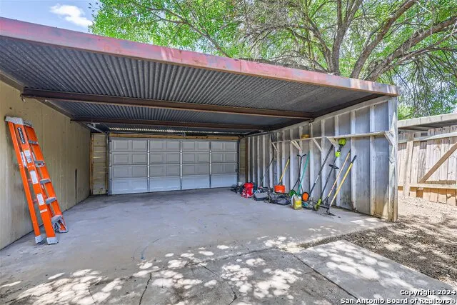 6829 Oldham San Antonio, TX 78239