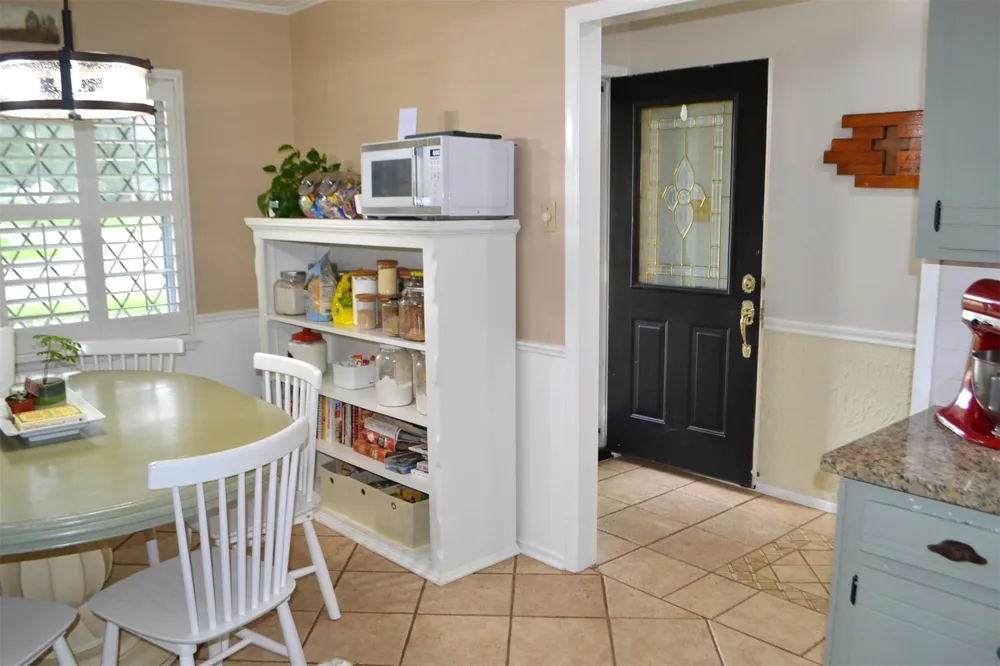 610 E X STREET Deer Park, TX 77536
