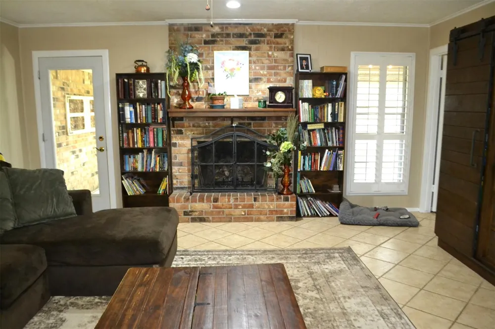 610 E X STREET Deer Park, TX 77536