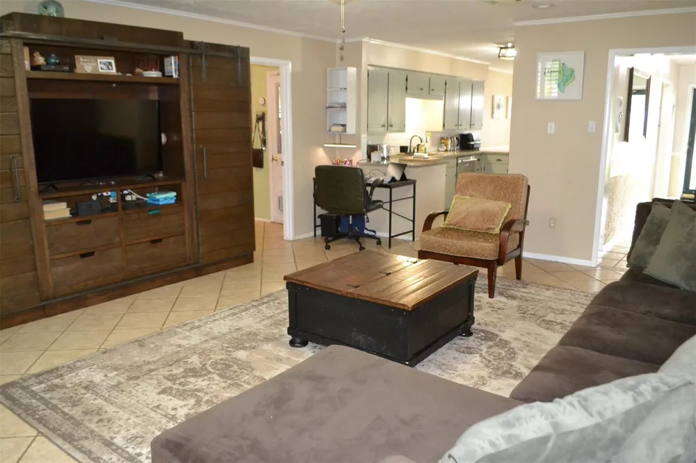 610 E X STREET Deer Park, TX 77536
