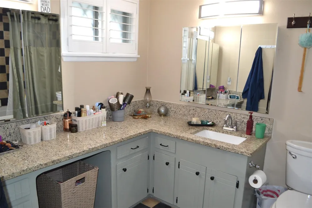 610 E X STREET Deer Park, TX 77536