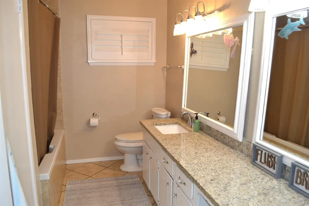 610 E X STREET Deer Park, TX 77536