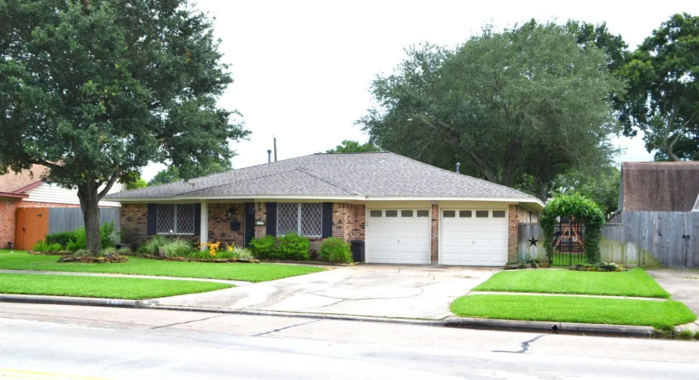 610 E X STREET Deer Park, TX 77536