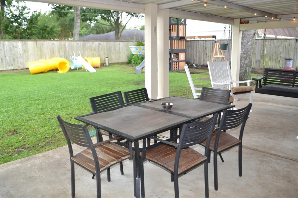 610 E X STREET Deer Park, TX 77536