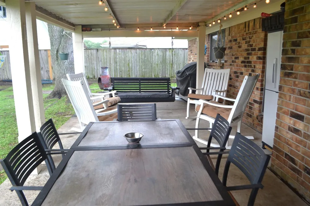 610 E X STREET Deer Park, TX 77536