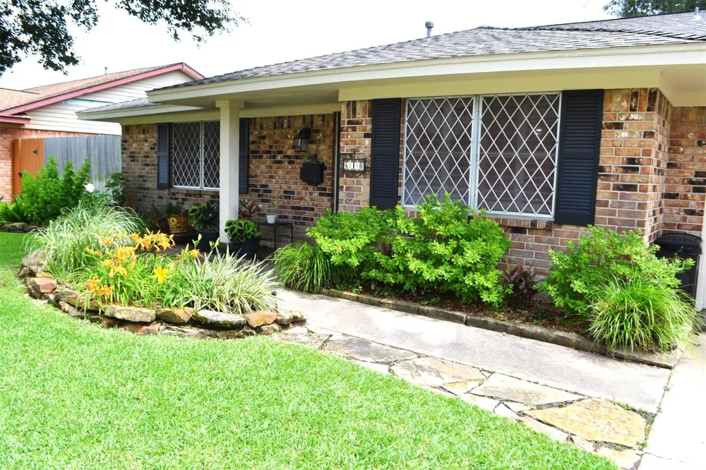 610 E X STREET Deer Park, TX 77536