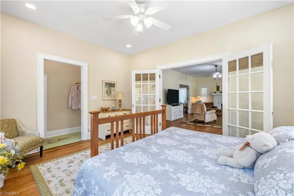 637 Stokesburg Road Walnut Cove, NC 27052