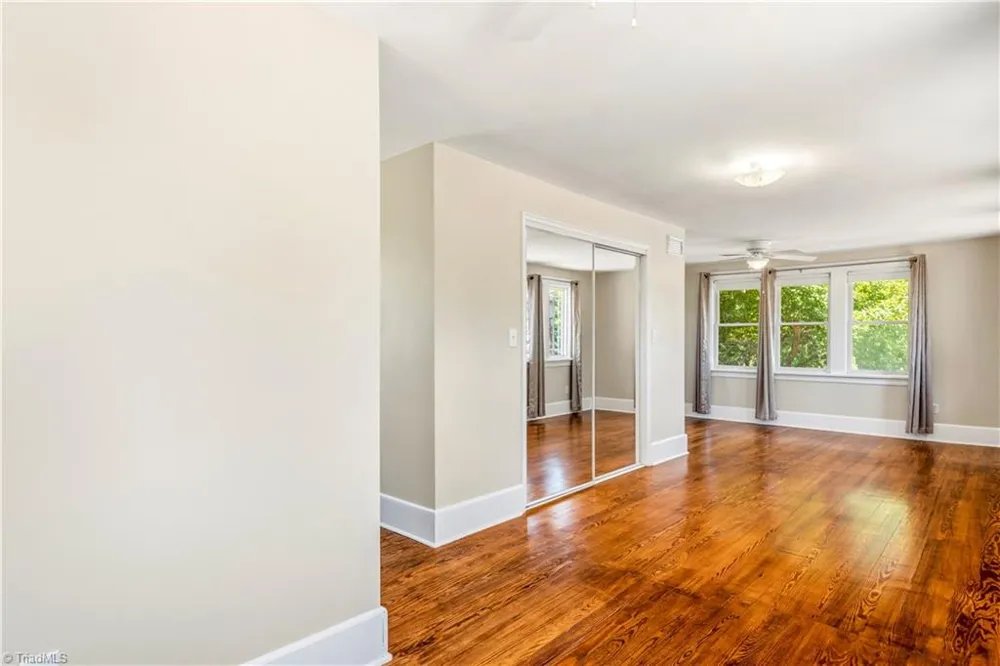 637 Stokesburg Road Walnut Cove, NC 27052