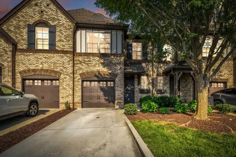 350 Coronado Pvt Cir