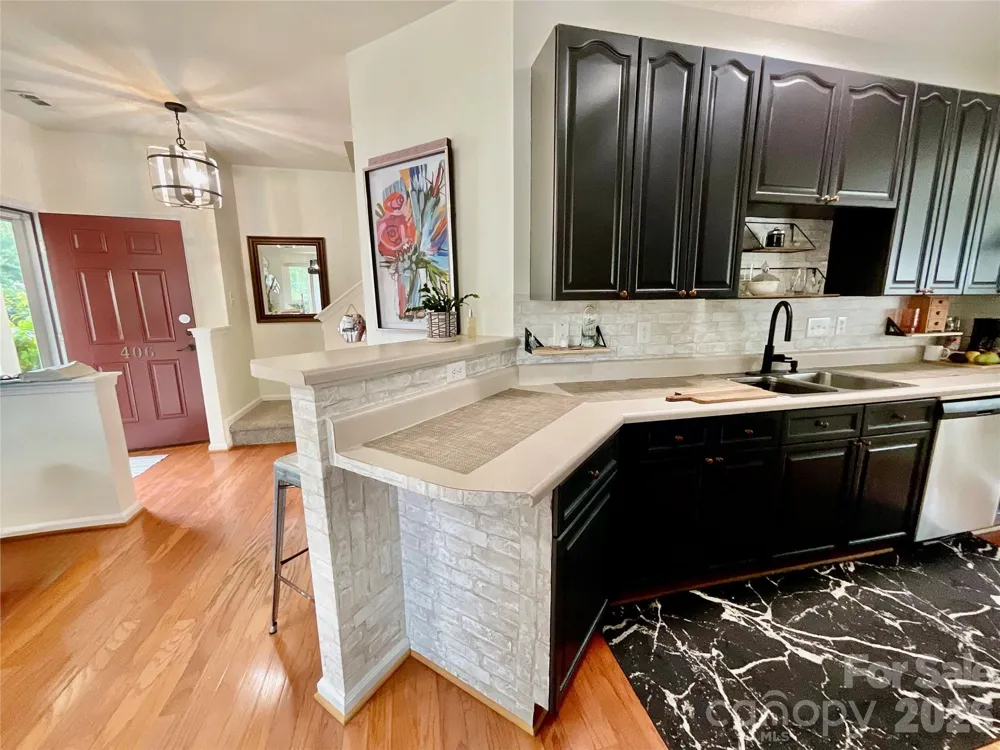 1965 Charlotte Highway #406 Mooresville, NC 28115
