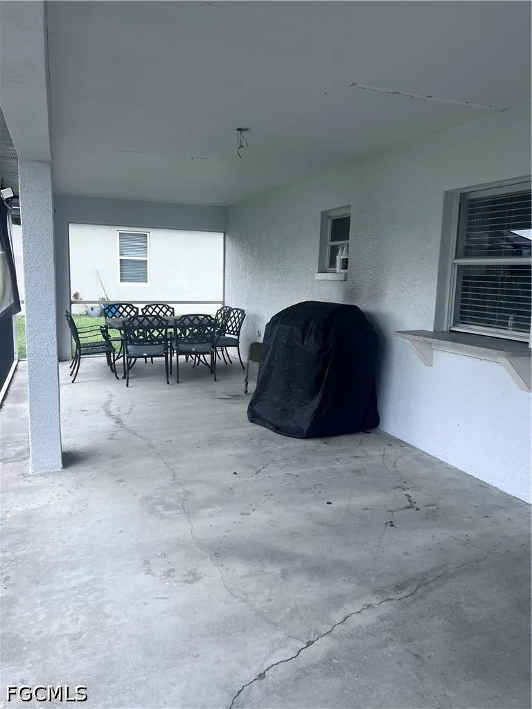 SW 11th Street Cape Coral, FL 33991