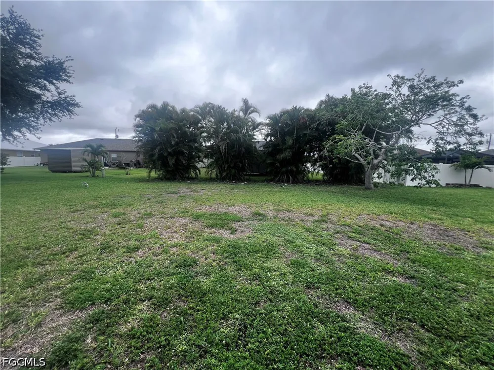 SW 11th Street Cape Coral, FL 33991