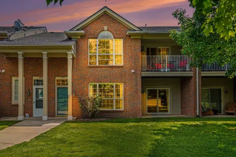 11107 Farmingdale Lane #130