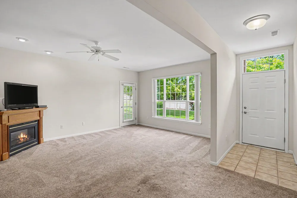 11107 Farmingdale Lane #130 Walled Lake, MI 48390