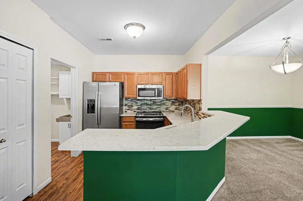 11107 Farmingdale Lane #130 Walled Lake, MI 48390