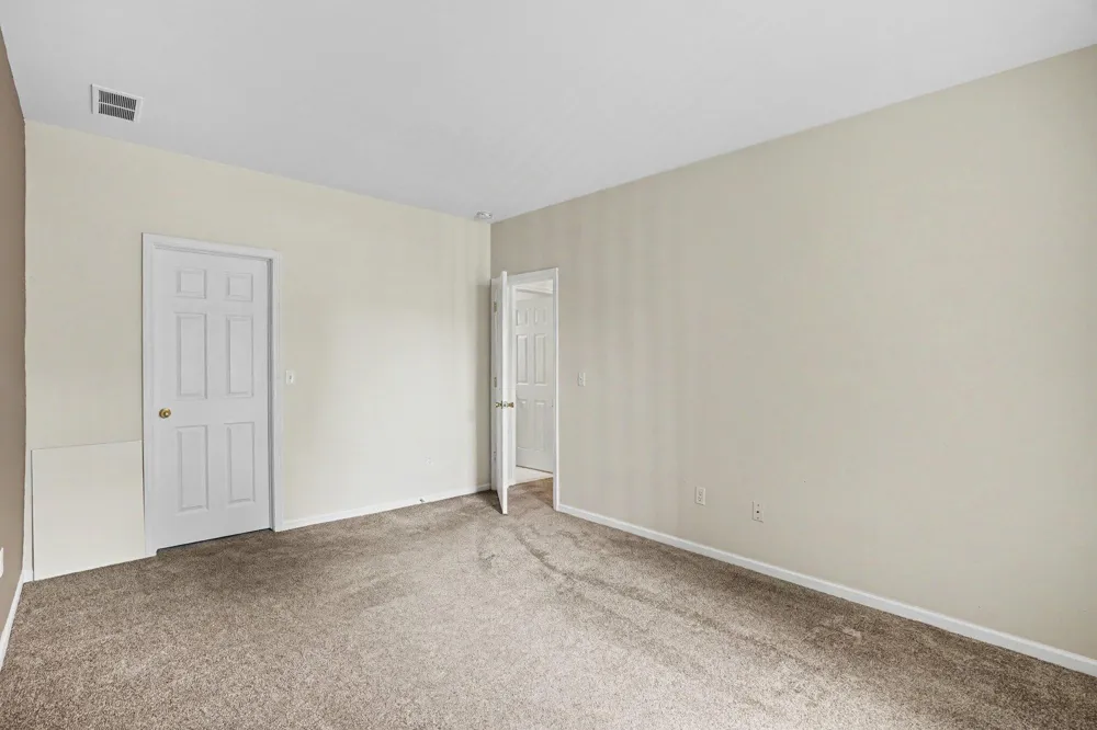 11107 Farmingdale Lane #130 Walled Lake, MI 48390