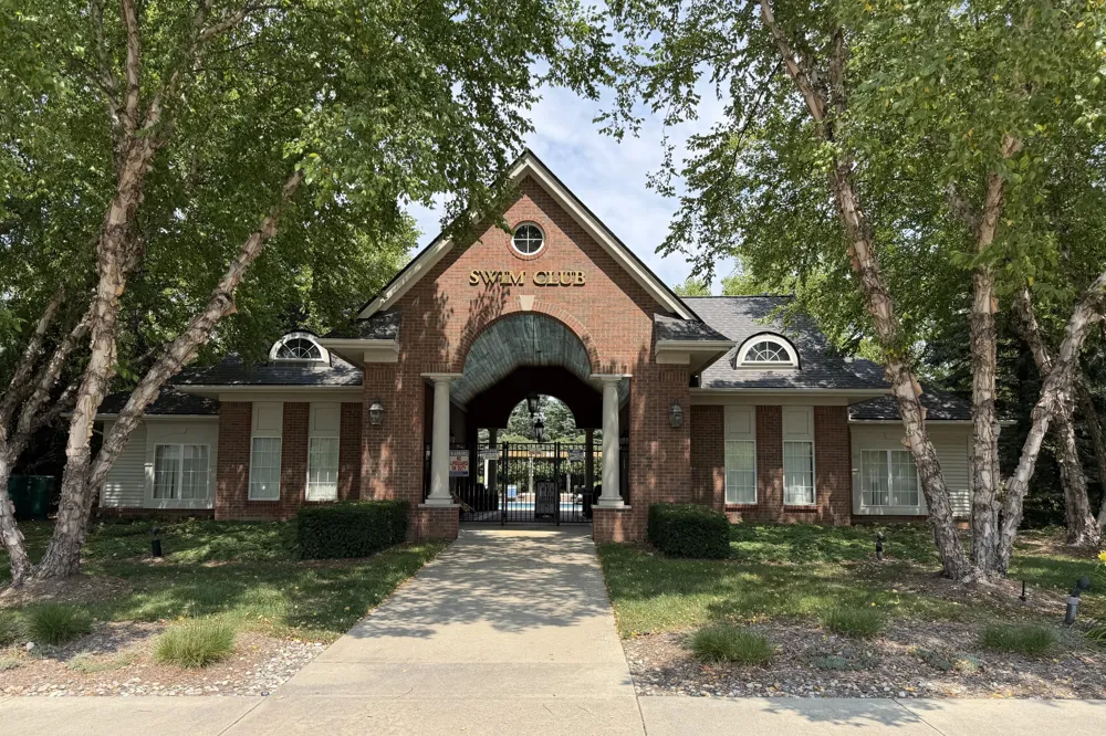 11107 Farmingdale Lane #130 Walled Lake, MI 48390