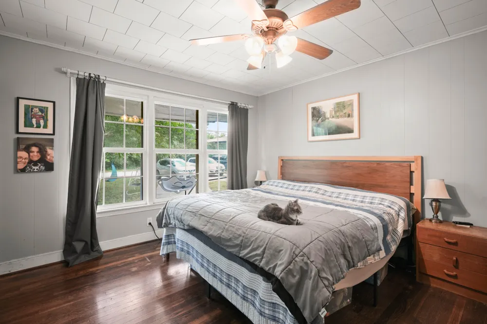 1320 W San Antonio Street Lockhart, TX 78644