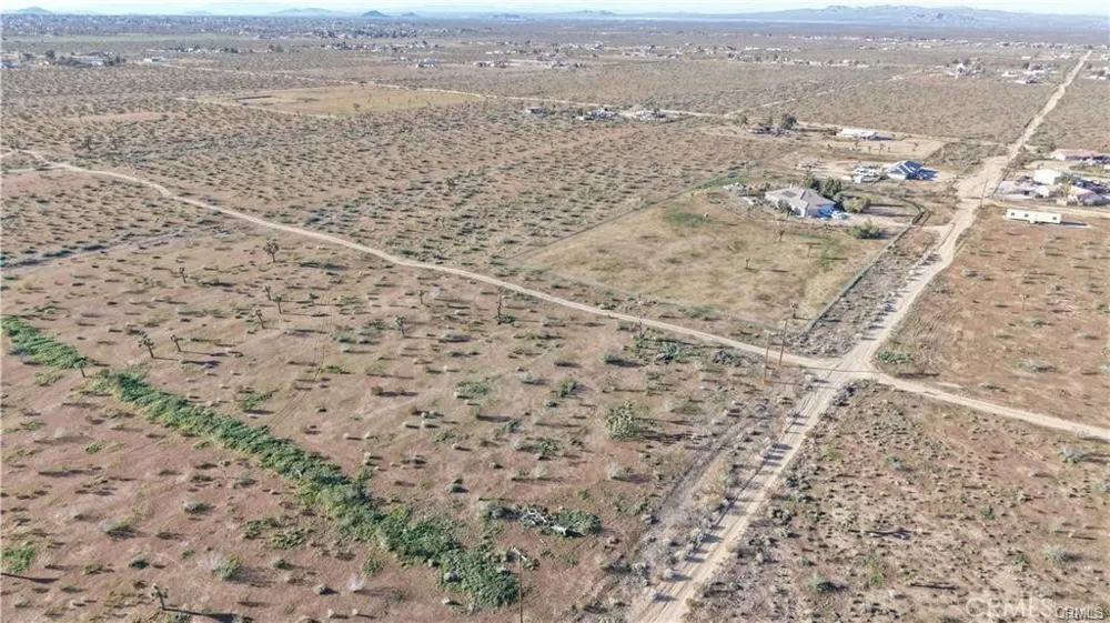 111 Rochester Phelan, CA 92371
