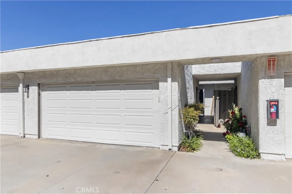 4327 Freedom #5 Calabasas, CA 91302