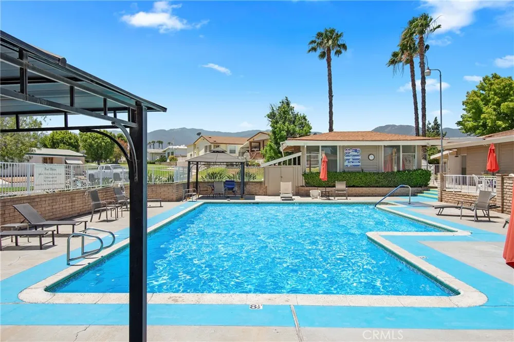 1424 Glengrove Corona, CA 92882