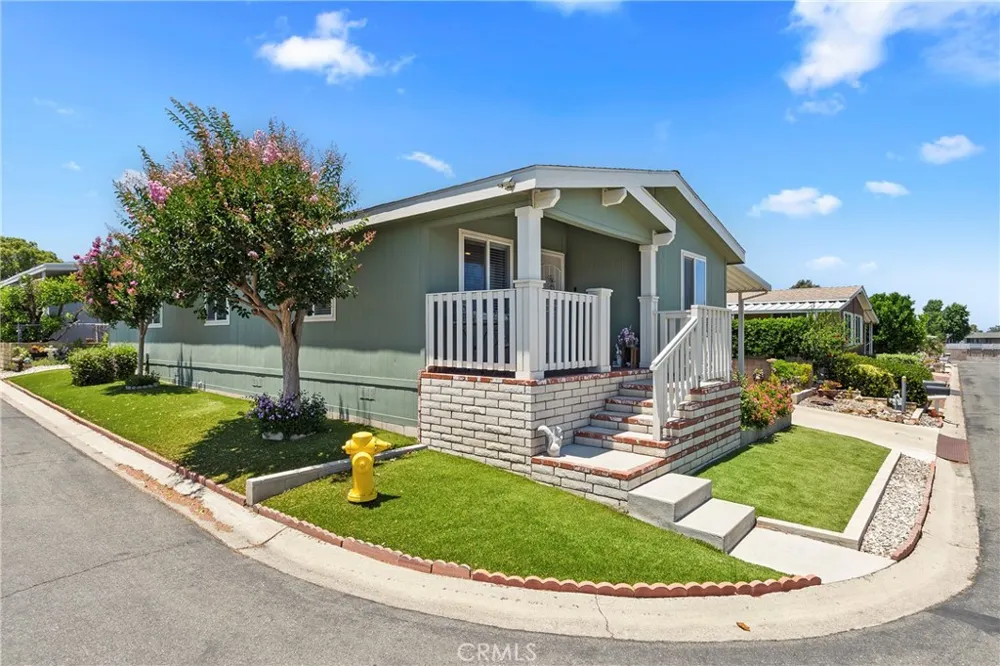 1424 Glengrove Corona, CA 92882