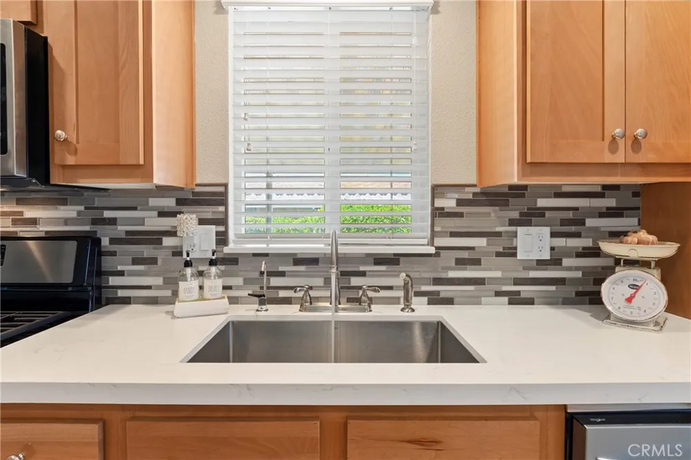 1424 Glengrove Corona, CA 92882