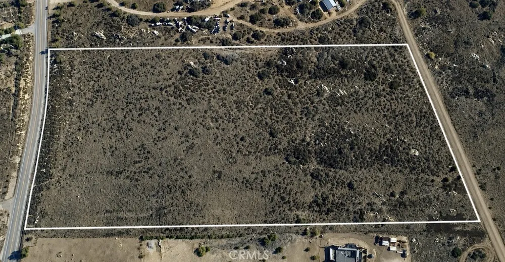 E Benton Rd (Adjacent to 38210 E Benton Rd) Hemet, CA 92544