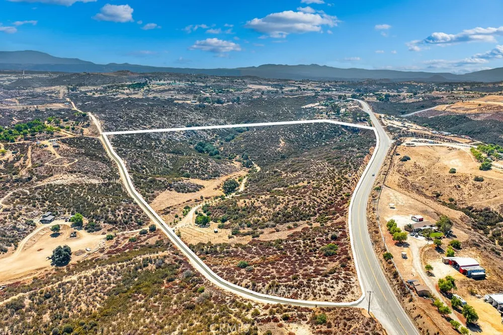 E Benton Rd (Adjacent to 38210 E Benton Rd) Hemet, CA 92544
