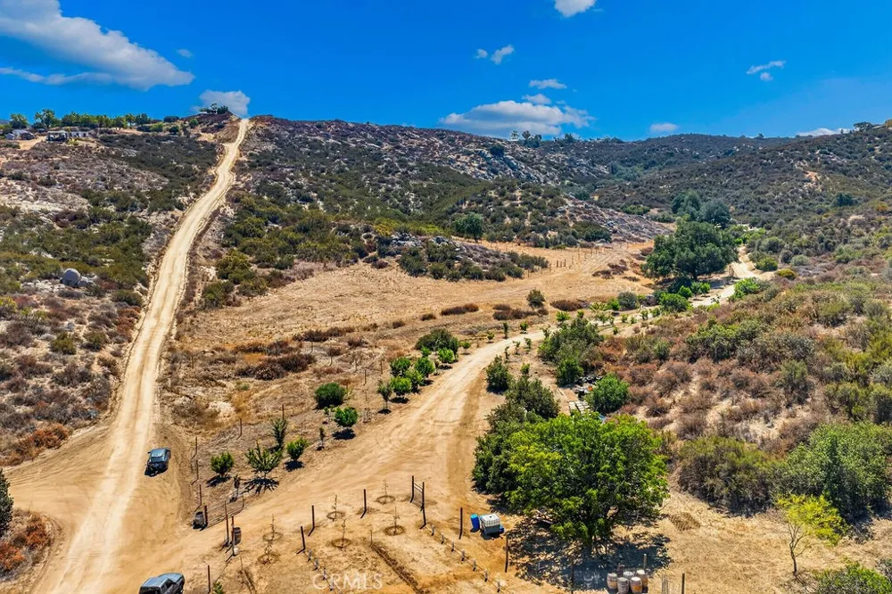 E Benton Rd (Adjacent to 38210 E Benton Rd) Hemet, CA 92544