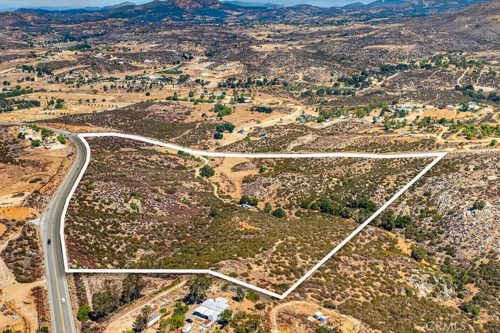 E Benton Rd (Adjacent to 38210 E Benton Rd) Hemet, CA 92544