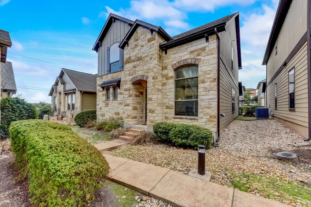 11400 W Parmer Lane #87 Cedar Park, TX 78613