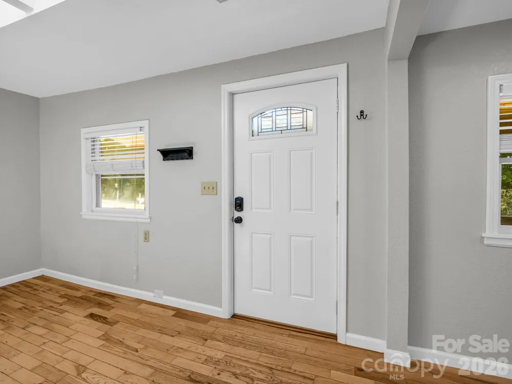 35 Chastain Hill Road Mills River, NC 28759
