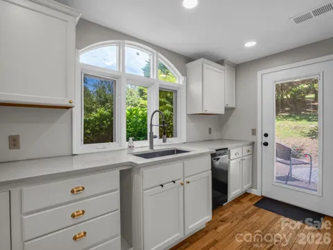 35 Chastain Hill Road