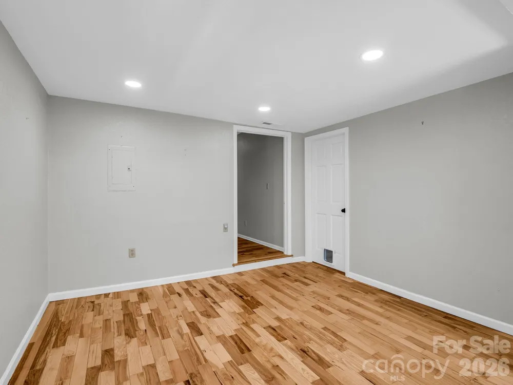 35 Chastain Hill Road Mills River, NC 28759