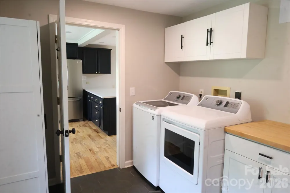 35 Chastain Hill Road Mills River, NC 28759