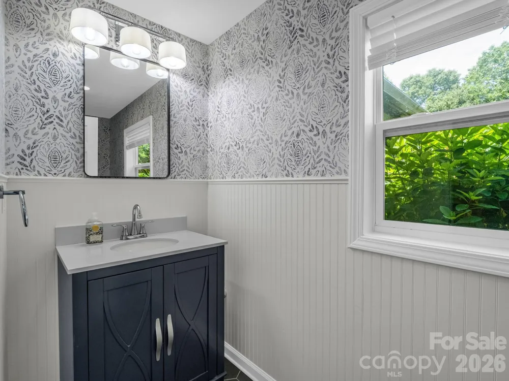 35 Chastain Hill Road Mills River, NC 28759