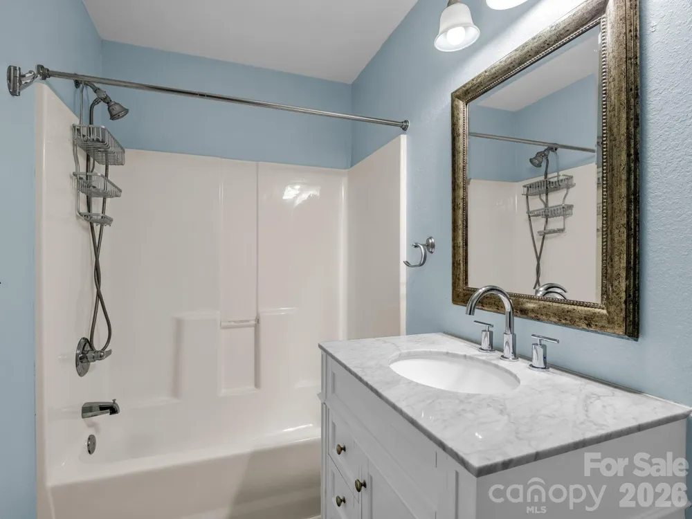 35 Chastain Hill Road Mills River, NC 28759