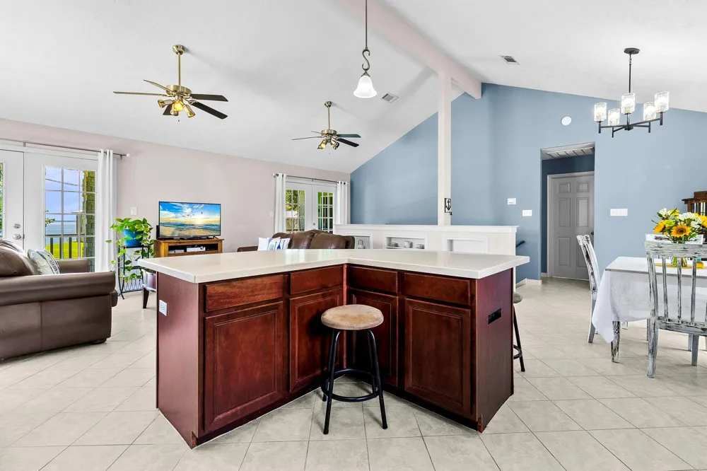 239 Skyline Dr Coldspring, TX 77331