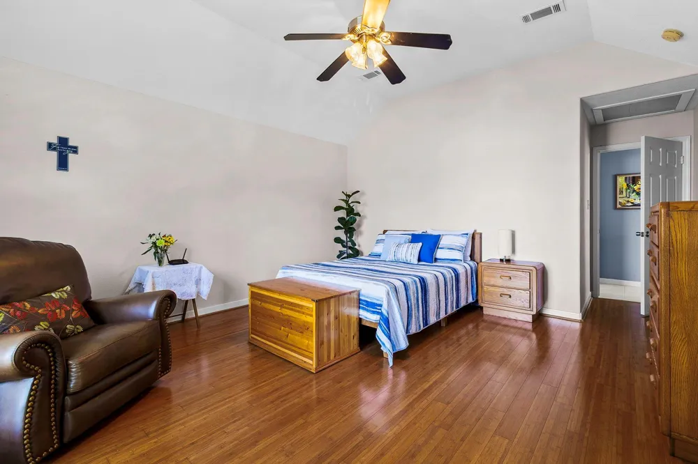 239 Skyline Dr Coldspring, TX 77331