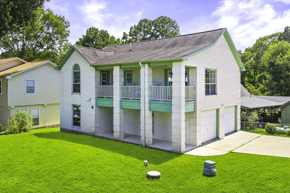 239 Skyline Dr Coldspring, TX 77331