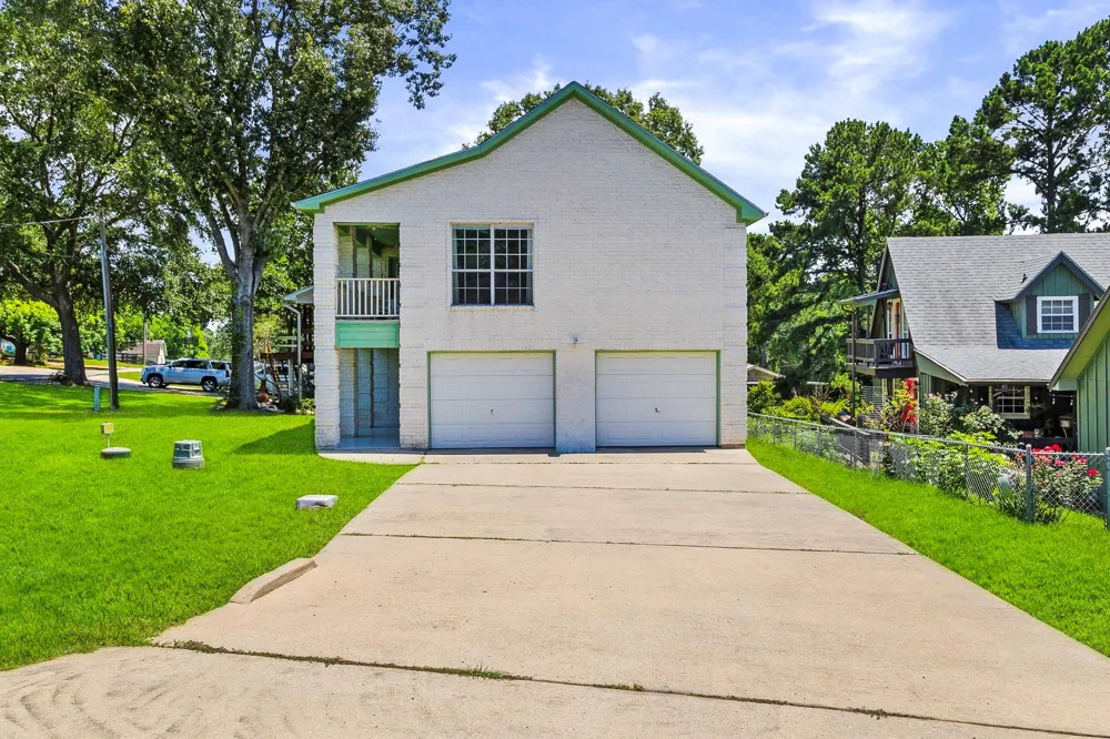 239 Skyline Dr Coldspring, TX 77331