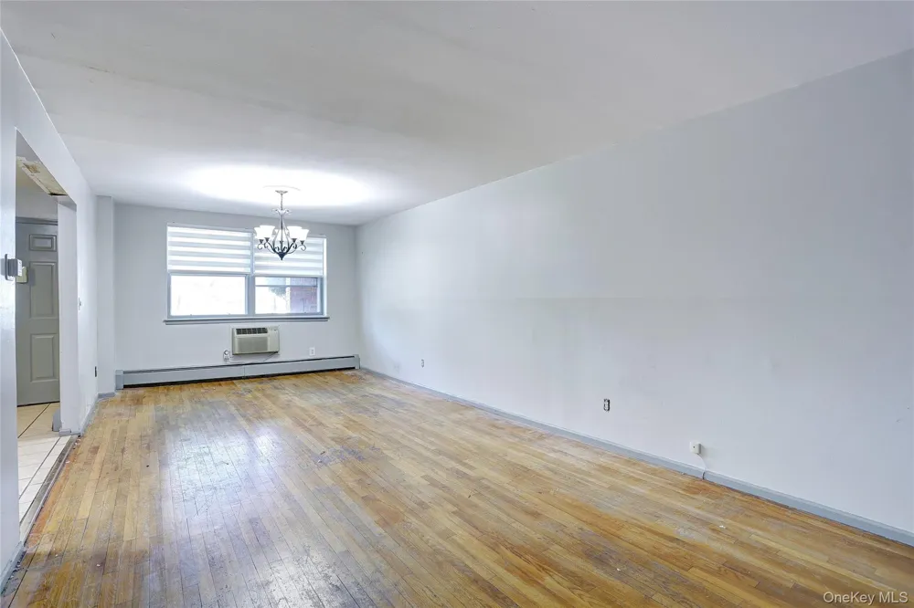 202 Kearsing Parkway Monsey, NY 10952