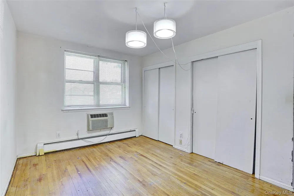 202 Kearsing Parkway Monsey, NY 10952