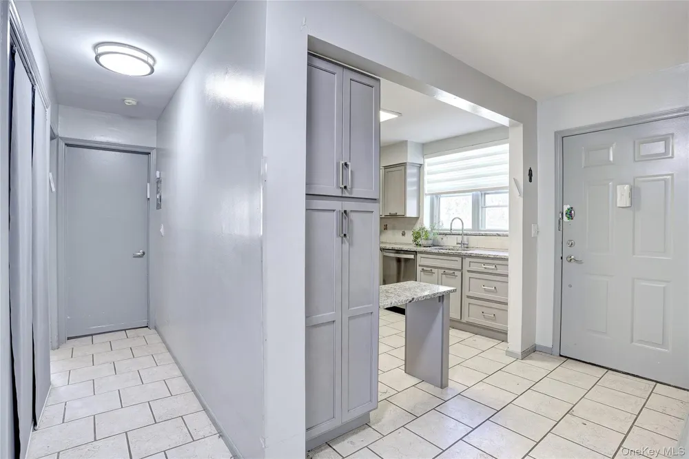 202 Kearsing Parkway Monsey, NY 10952