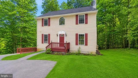 68 VIEW DRIVE