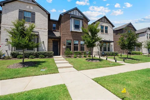 6435 Baritone Court