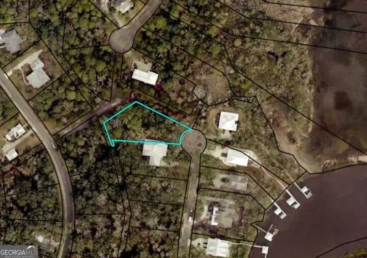 100 Tattnal LN St. Marys, GA 31558