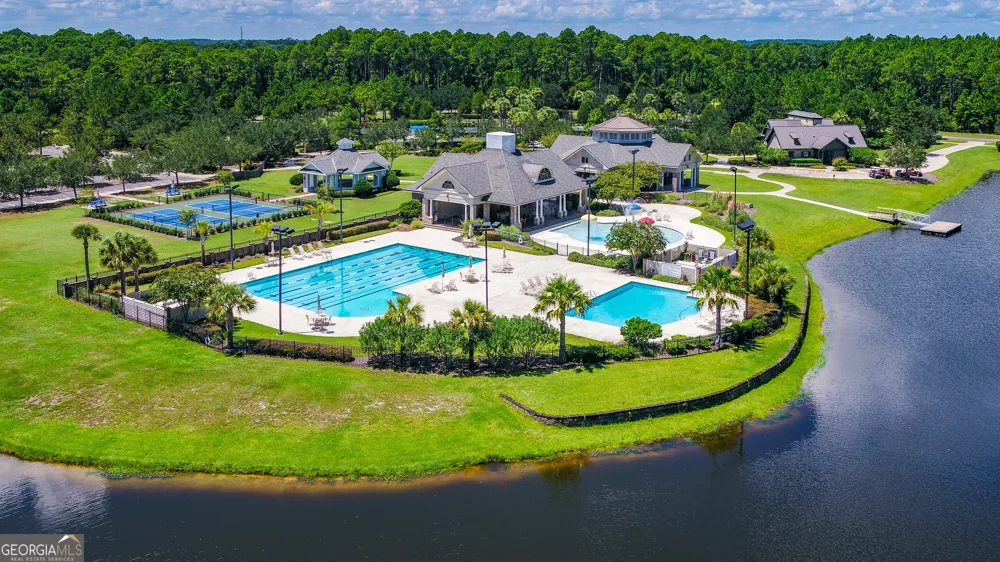 100 Tattnal LN St. Marys, GA 31558