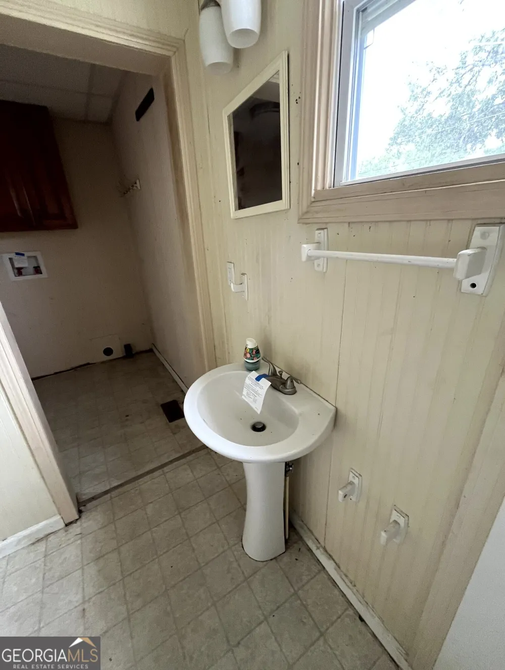 430 Knight ST Elberton, GA 30635